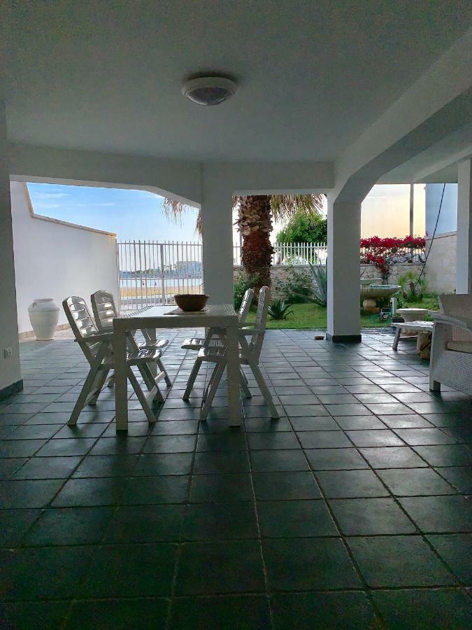 Salentoguests Villetta Sulla Spiaggia Порто Чезарео Екстериор снимка